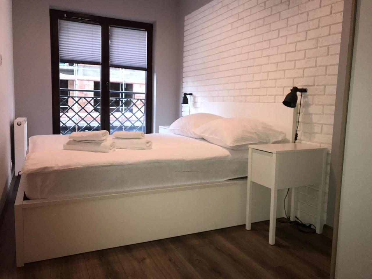 Great Apartament Mlynowa Apartment เบียวิสตอก ภายนอก รูปภาพ