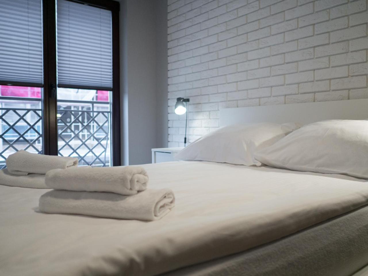 Great Apartament Mlynowa Apartment เบียวิสตอก ภายนอก รูปภาพ