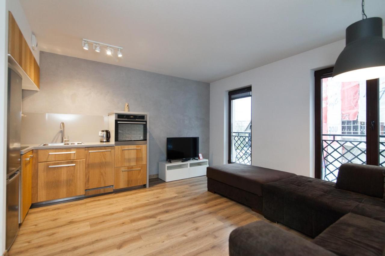 Great Apartament Mlynowa Apartment เบียวิสตอก ภายนอก รูปภาพ