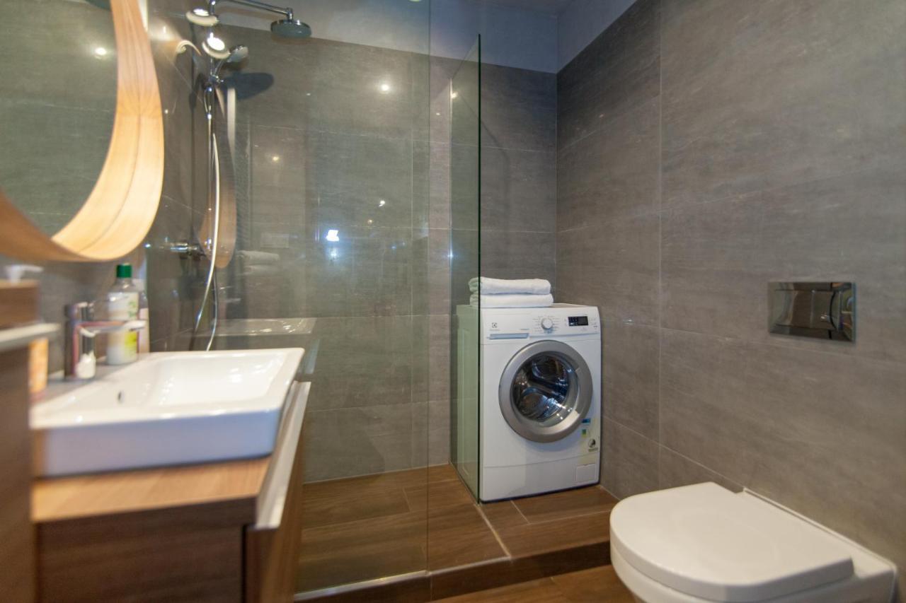 Great Apartament Mlynowa Apartment เบียวิสตอก ภายนอก รูปภาพ