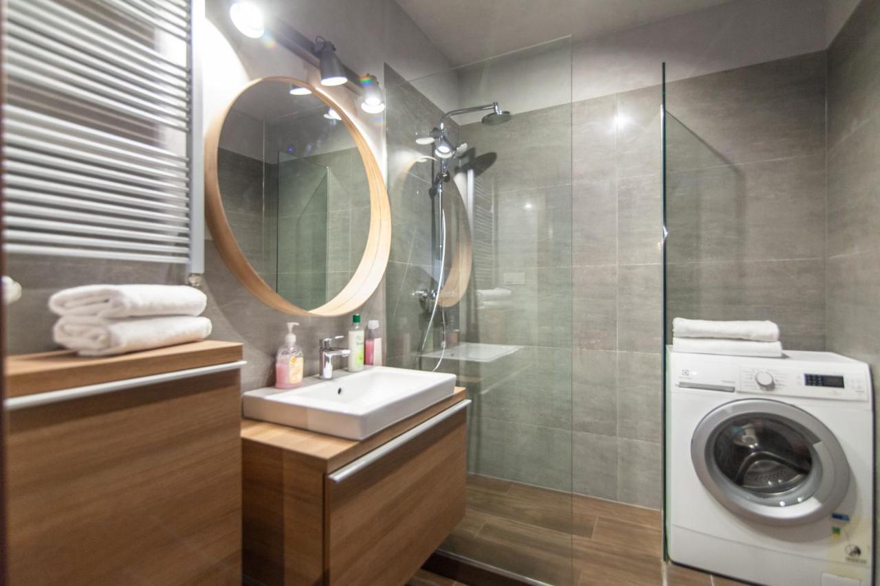 Great Apartament Mlynowa Apartment เบียวิสตอก ภายนอก รูปภาพ